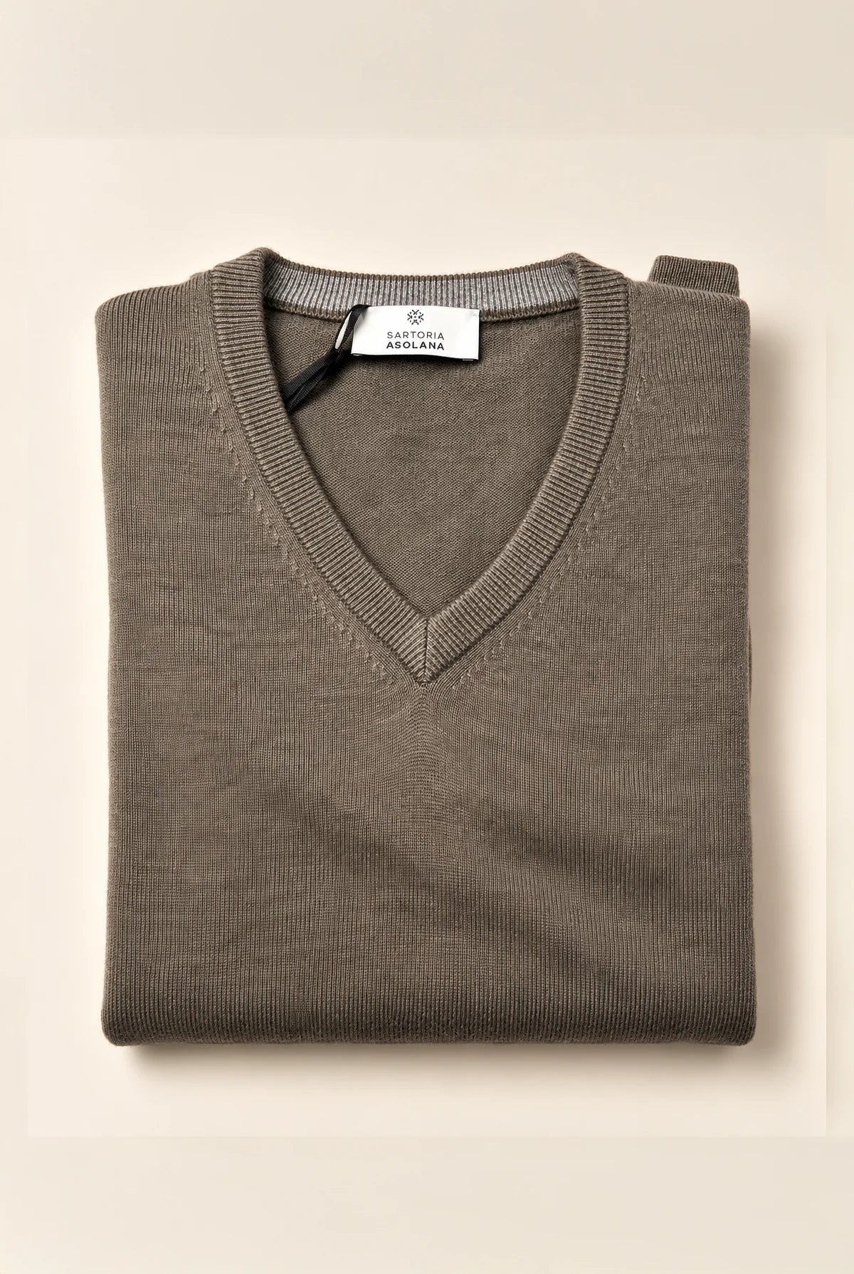 MAGLIA CON SCOLLO A V IN CASHMERE, LANA, SETA E MODAL