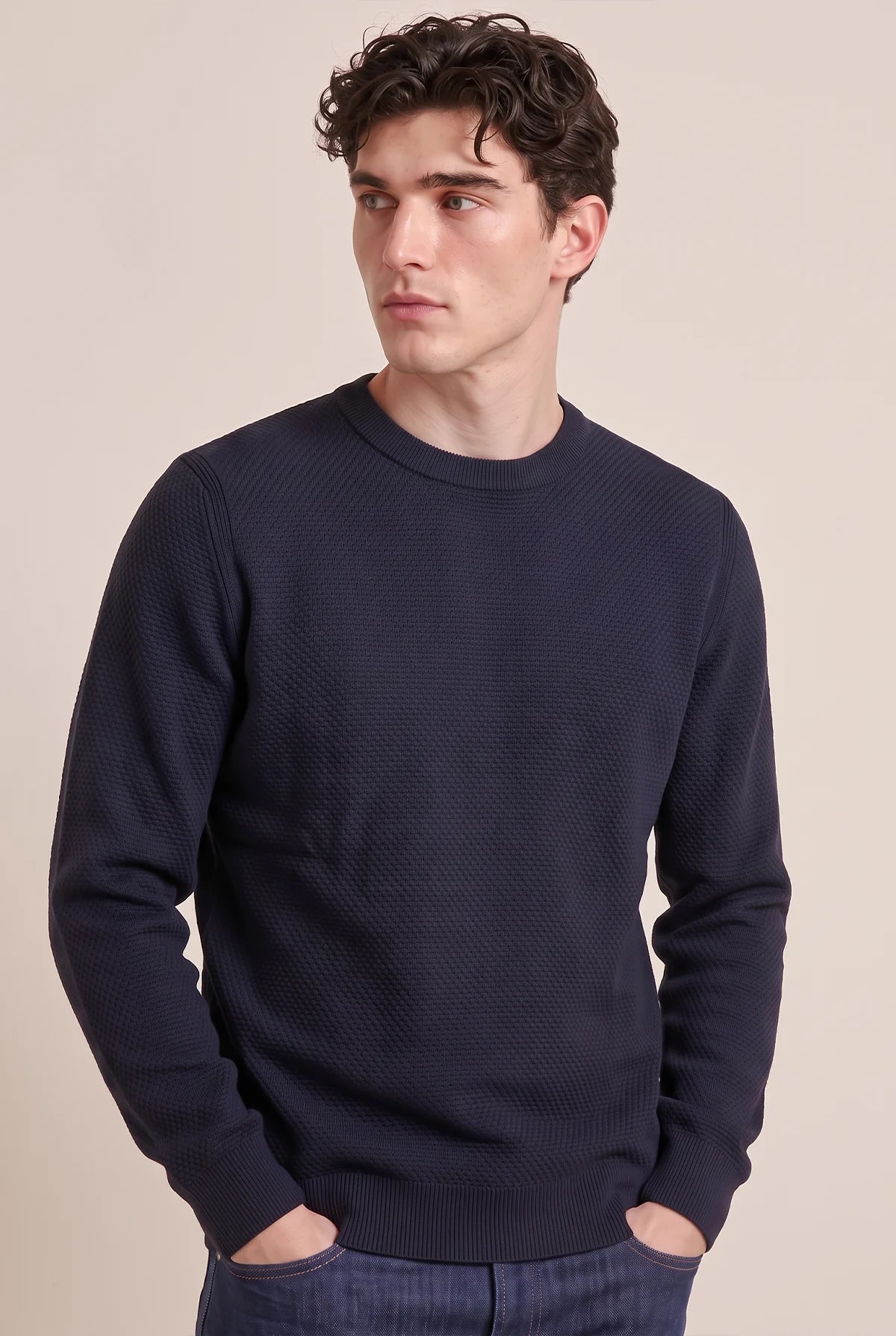 MAGLIA GIROCOLLO IN VISCOSA OPERATA